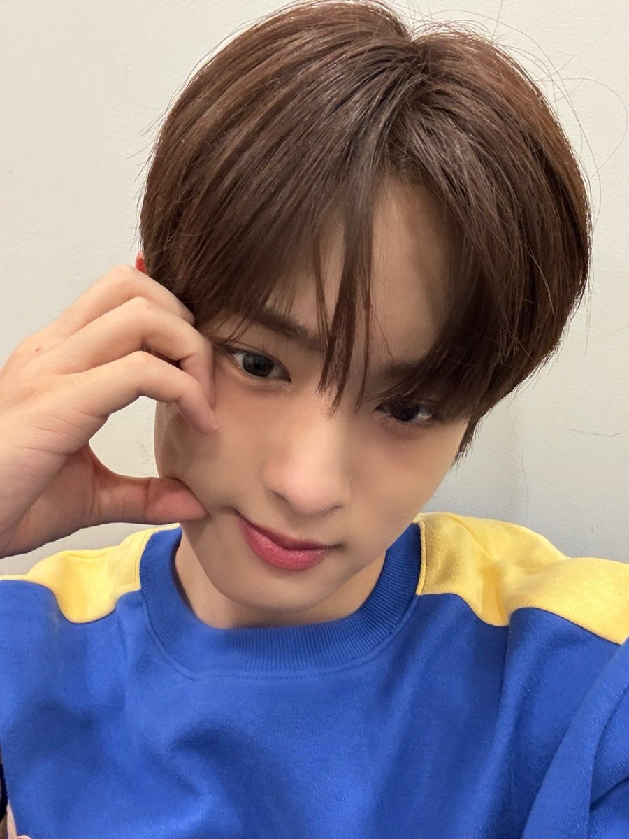 안뇽하세용 어린이 우노에용🙂

#우노 #WOONO