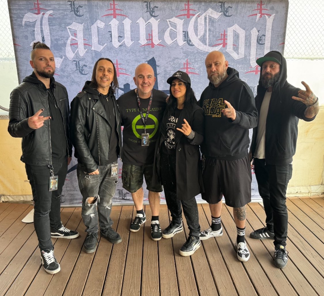 #LacunaCoil