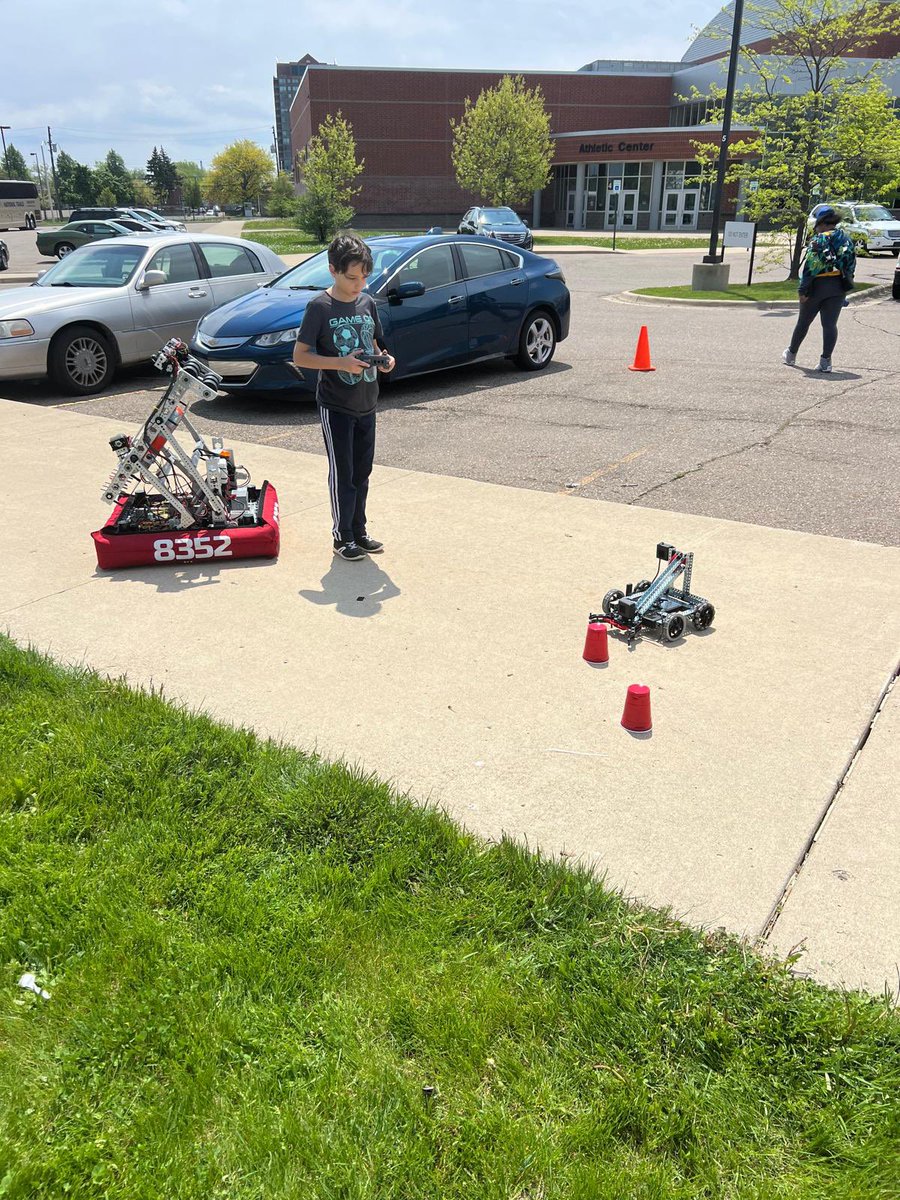 Math in the D x 3! The third year of an amazing event. Congrats to Department of Mathematics!