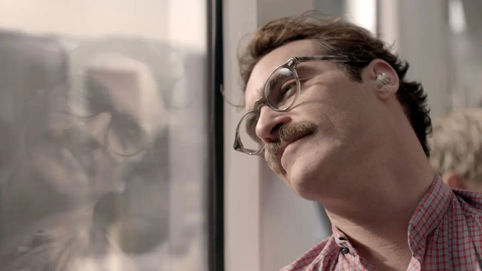 'In a near future, a lonely writer develops an unlikely relationship with an operating system designed to meet his every need.'
#her #SpikeJonze #lonelywriter #unlikelyrelationship #fdiff2024 #fdiff