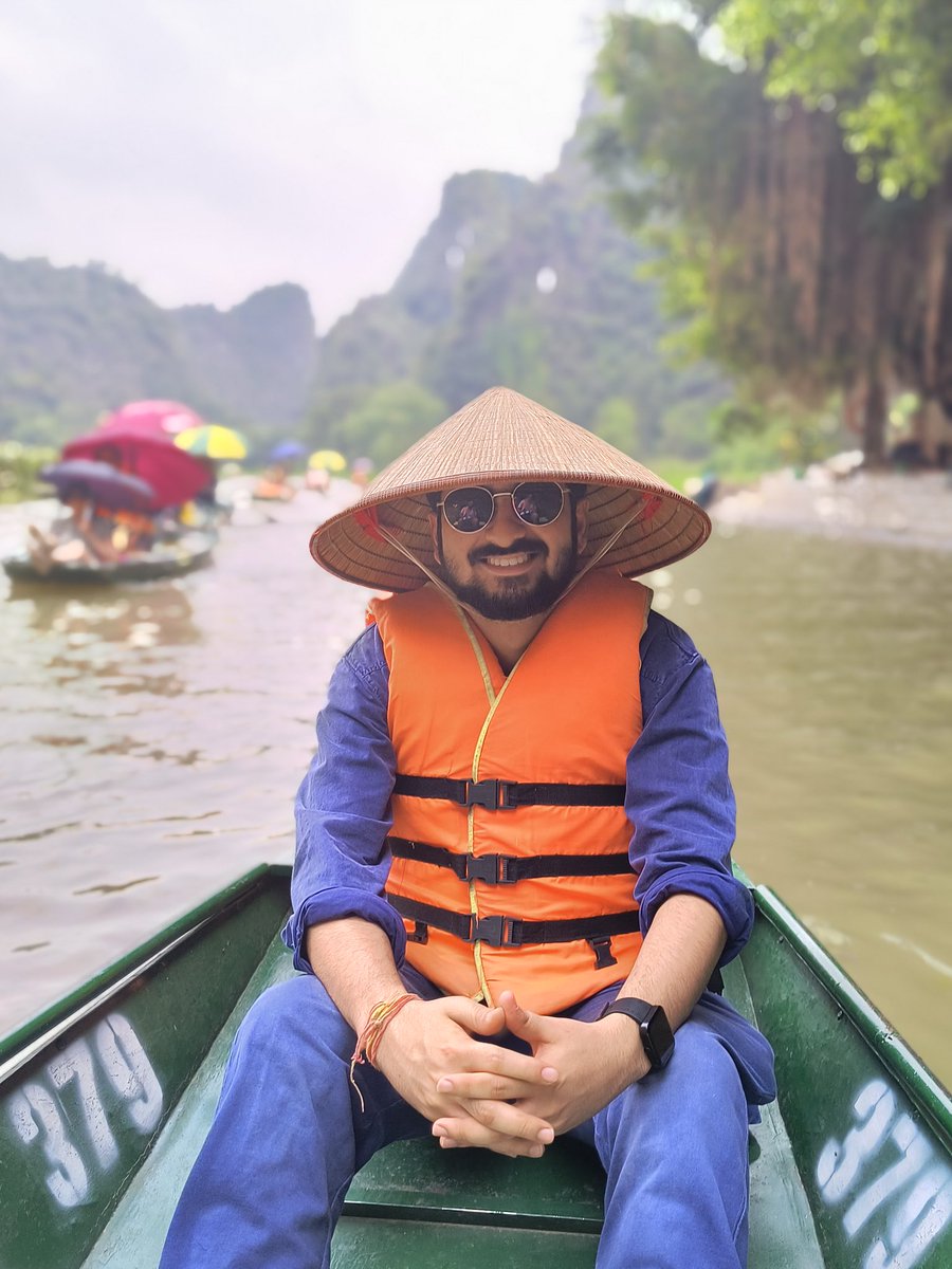 and …. Vietnam was just freaking beautiful and left me utterly spellbound!

Thankyou @fossasia for a great conference and for inviting me. Thanks to @c2si_org for the opportunity!

#fossasia #fossasia2024 #hanoi #vietnam #gsoc #c2si