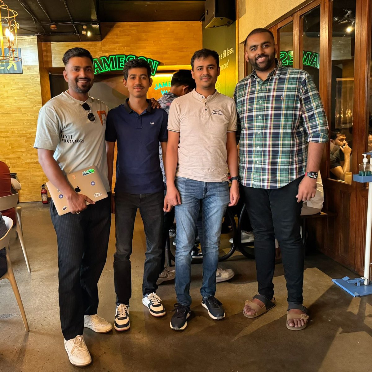 nucast connects🤝 Today nucast Founder + CEO @Charanz1309 had the pleasure of meeting with @AnujChaudhary25 - Head of content at @CardanoSpot, and @ashisherc - Creator of Typhoon Wallet, Cardanoscan and @FlacFinance It was a pleasure to meet with these fellow talented Cardano…