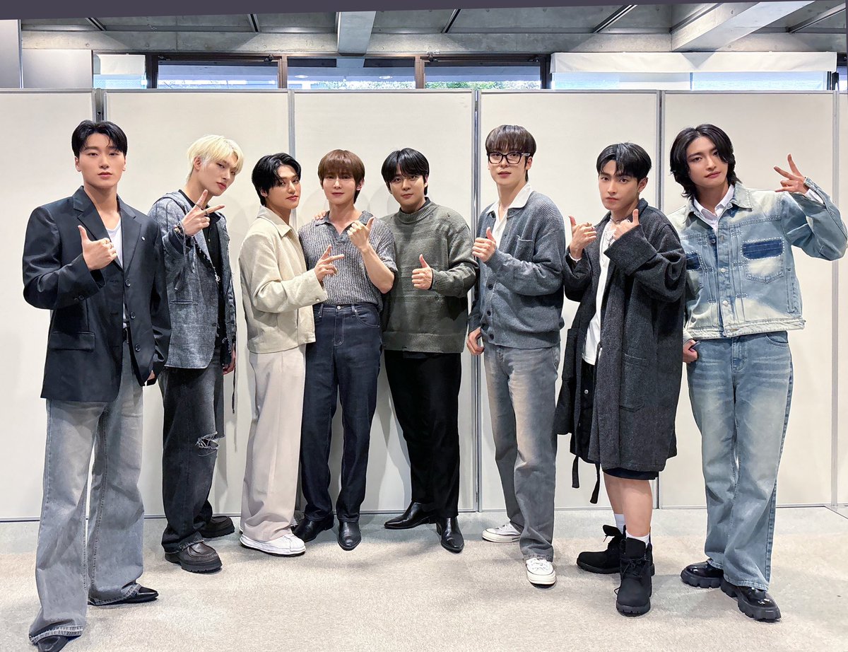 mini_001207's tweet photo. ねぇ？ホンジュン半ズボンって知ってたティニ存在する？ 私知らなかったから今動揺してる https://t.co/gSAAb3pINF