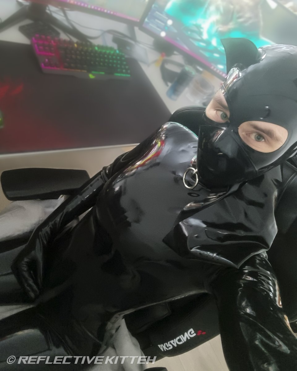 ReflectiveKitte's tweet image. Tech-savvy shiny rubber kitten, ready to pounce on that productivity xD

Would you have me as your tech support? I only take treats and cuddles as payment :3