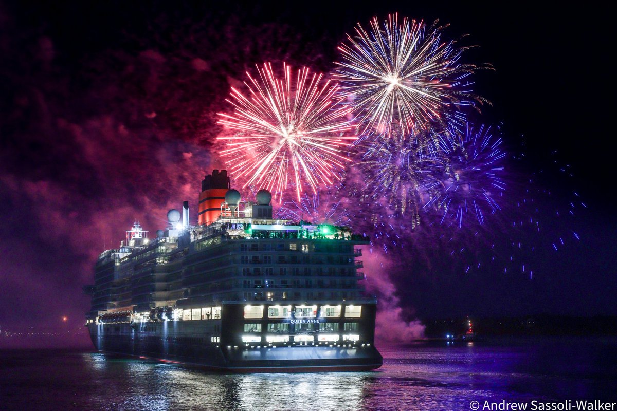 If there's one thing #southampton does well, it's celebrations! @ABPSouthampton & @SvitzerGlobal did a great job welcoming @cunardline #QueenAnne into her home port, and the fireworks for the #maidenvoyage were spectacular. Fair seas and following winds... #cruise #cun4rd