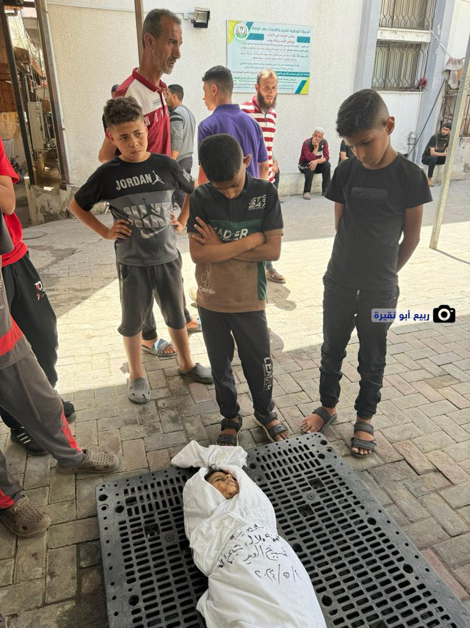 🔴🇵🇸Arkadaşına veda eden Filistinli çocuklar 🥀🥀

#Iran #Palestine #PalestineGenocide #GazaAttack