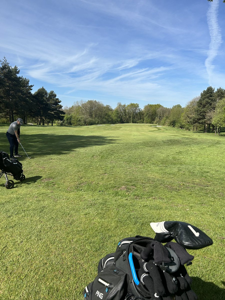 At last, sunny and dry! 🏌️‍♂️☀️😀

Great weather for the Men’s 3 Man Betterball today (Sunday 4th)

#cheshiregolf #golf2024