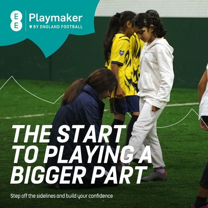 If you want to take a more active role in grassroots football, the #EEPlaymaker course is the perfect starting point! 🤝 Completely free, all online ✅ Click here ⬇️ buff.ly/3TY2LSC