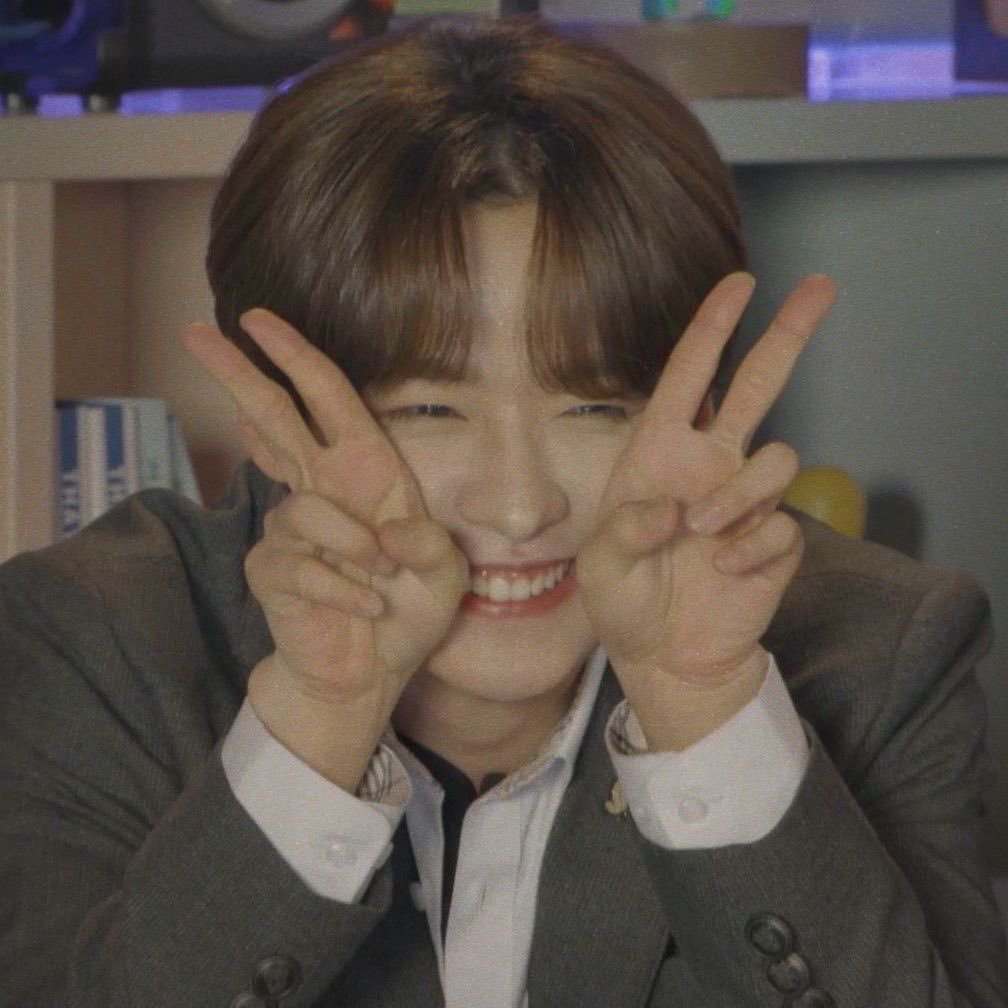 ؘ (@180325th) on Twitter photo 