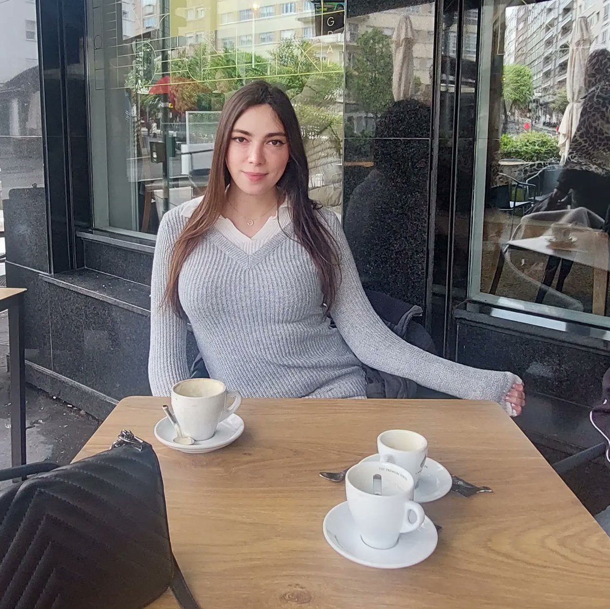 MiaSkylar's tweet image. Un hombre de verdad es capaz de salir con una trans sin que le importe qué opinan los demás ❤️🏳️‍⚧️