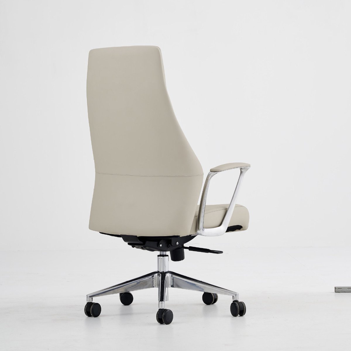 CaiHellen's tweet photo. Good quality office leather chair from Colourful furniture,wechat&amp;whatsapp:86-13711730414 https://t.co/KIMQ4A9DrG