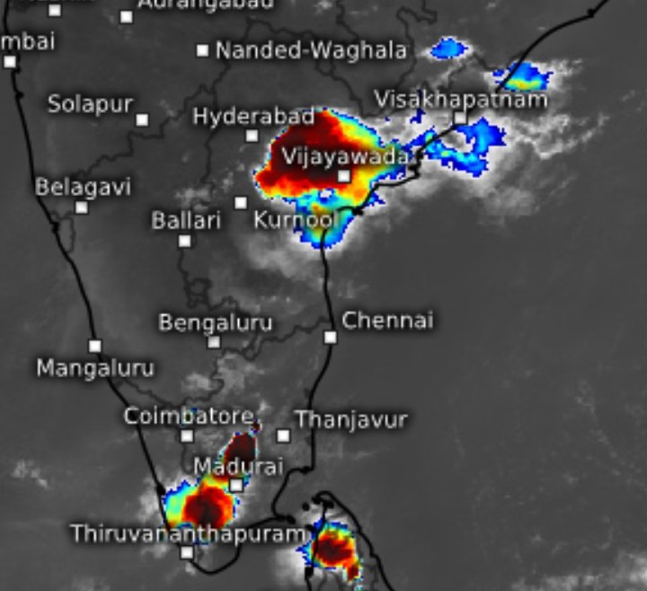 Some fairly intense #thunderstorms seen around #Dindigul and east of #Karur as well !!⛈️🌧️
Also there were isolated #heavyrains in Ghat regions such as #Kodaikanal !!🌧️
Also strong #thunderstorms seen in parts of #Telangana such as #Suryapet and #Miryalaguda !!⛈️⚡
#ChennaiRains