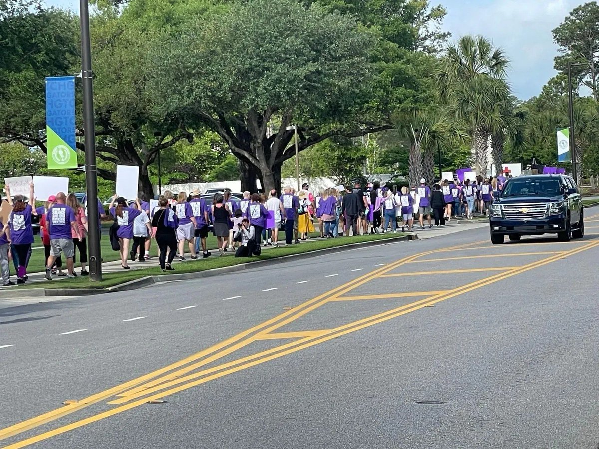 #MICAMILLER The scene at Solid Rock Church in Market Common, where community members are gathered for a 'Justice for Mica' rally. bit.ly/3ULmQhj