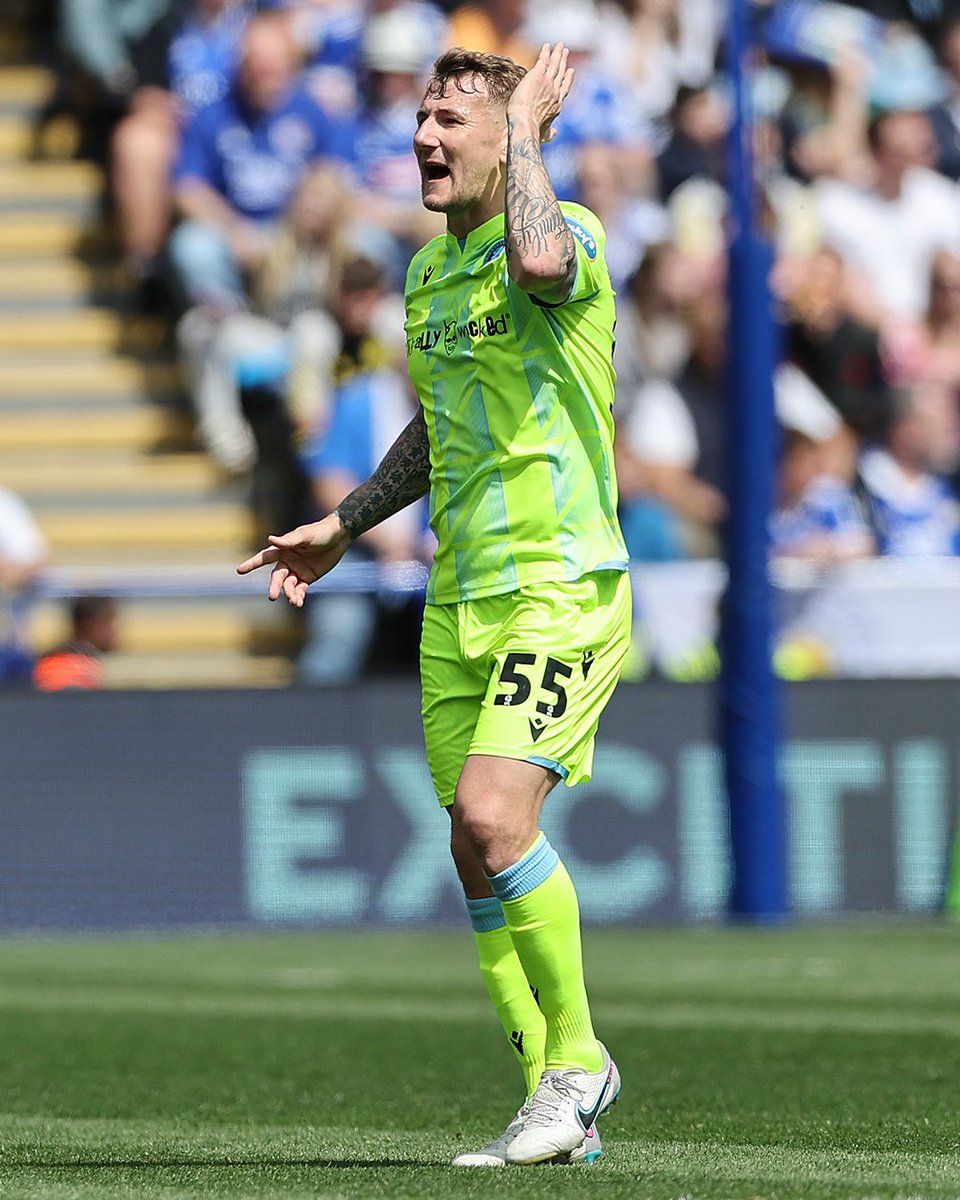 Rovers's tweet photo. Absolute rock! 🪨

#Rovers 🔵⚪️ https://t.co/uBeb566Rxv
