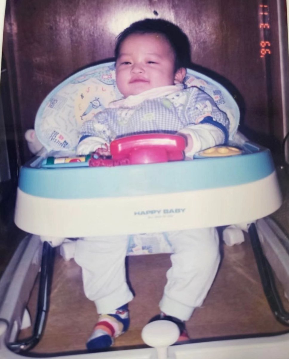 oy_lee's tweet photo. 口角の上がり方変わってないリノくん😏 https://t.co/3Cf82nraB8
