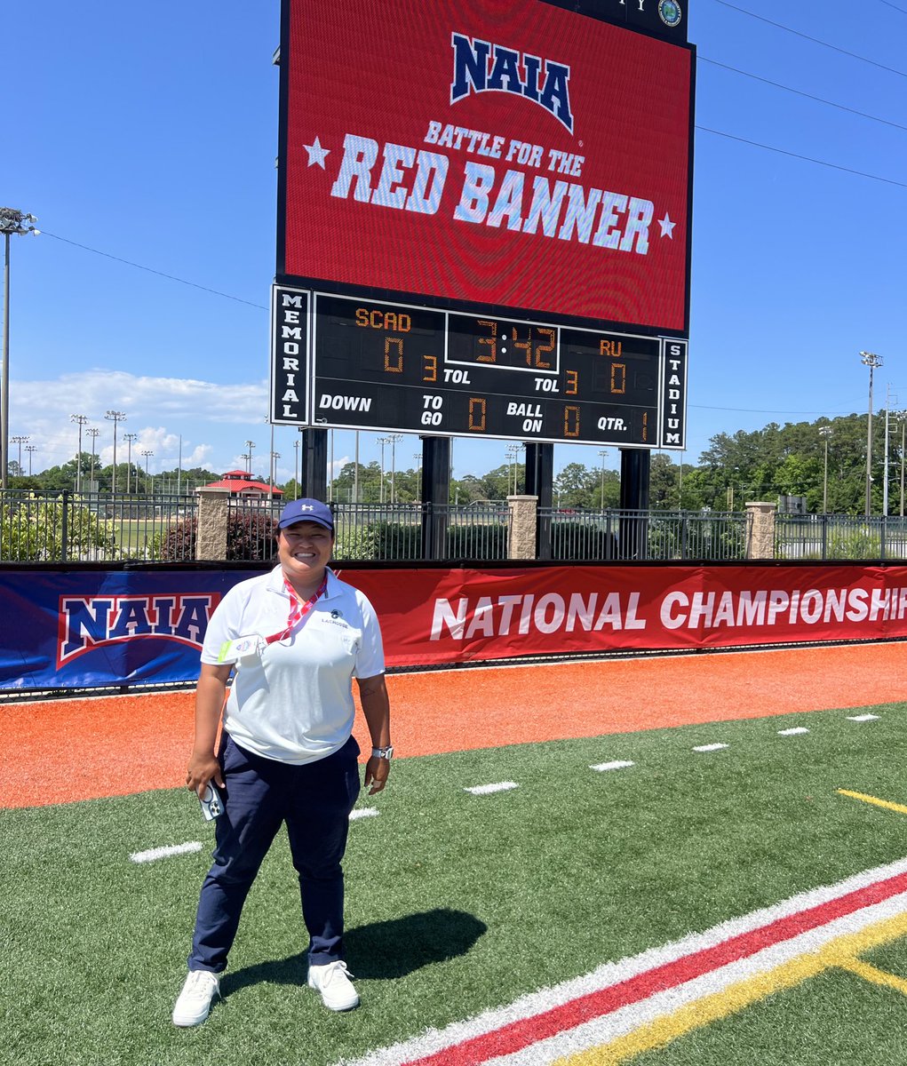 Takeaways from Savannah:

NAIA lacrosse shines — don't overlook it. 

Student-athletes showed unmatched grit, talent, & tenacity.

The NAIA women’s lacrosse community is tight-knit. Proud of my coaching peers in leading their teams to Nationals. 

#NAIAWLAX