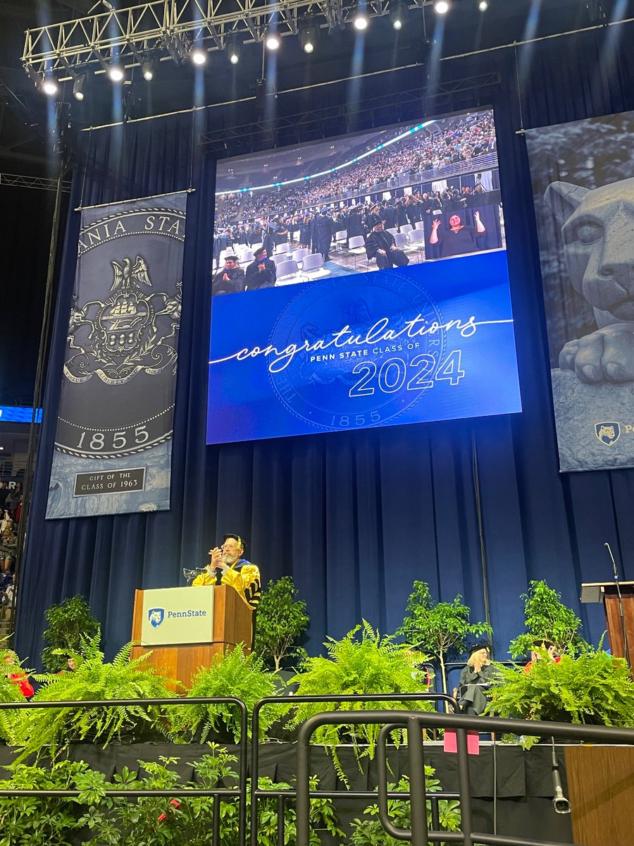 Congratulations @pennstatehhd @penn_state class of 2024 - special shout out to Water, Health, & Nutrition Lab RAs Carey, Zee, & Zoë!