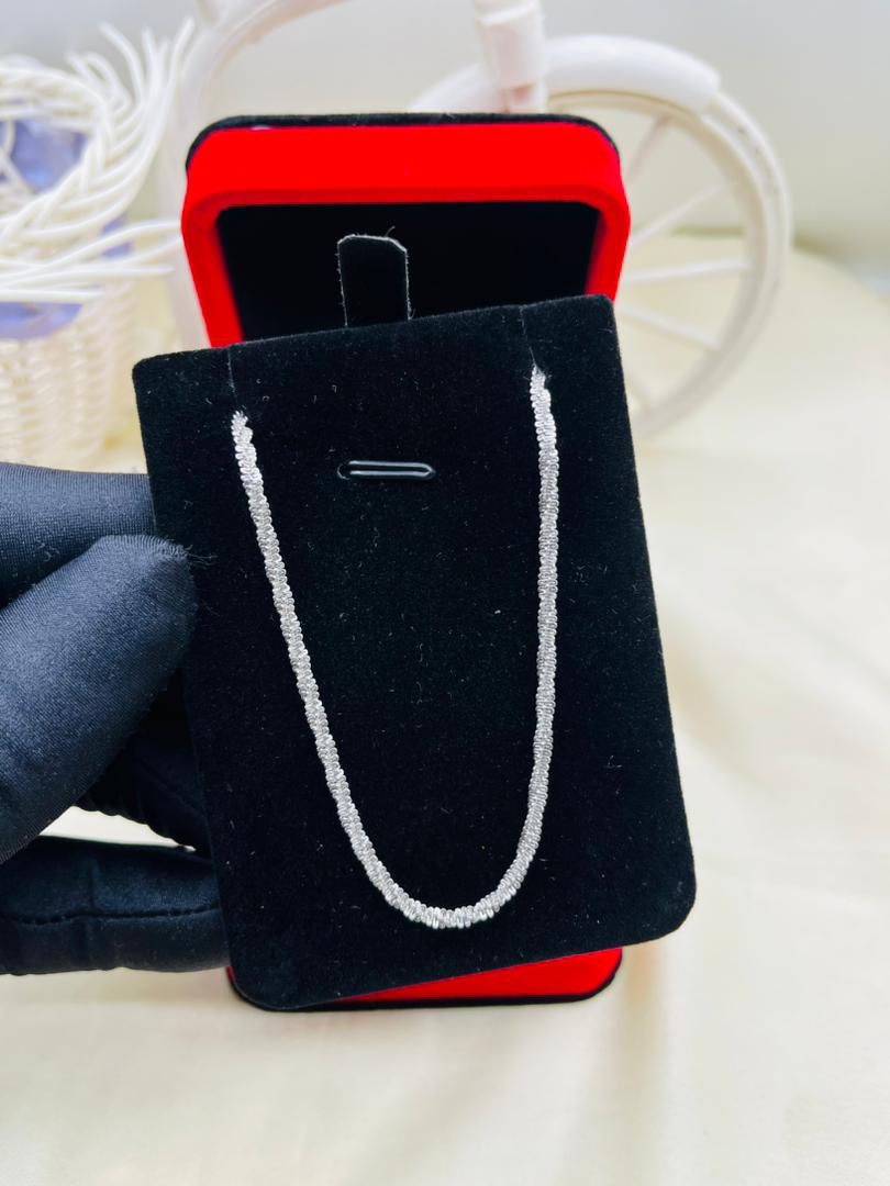 AVAILABLE IN STORE AS SEEN 👁️ LUXURY NECKLACES 🔥 Price & Features: Dm for prices Dm to order Call/WhatsApp : 09030716566, 09114661340 Worldwide delivery ( Within and outside Nigeria) 🌎 PAYMENTS VALIDATES ALL ORDERS 💰