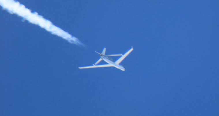 Aerode_r's tweet image. WZ-7 soaring dragon, the favourite High Altitude Long Endurance (HALE) UAV of Chinese military. Both PLAN &amp;amp; PLAAF extensively utilise WZ-7 for long range ISR operations in Pacific Ocean, within and beyond South China Sea🇨🇳