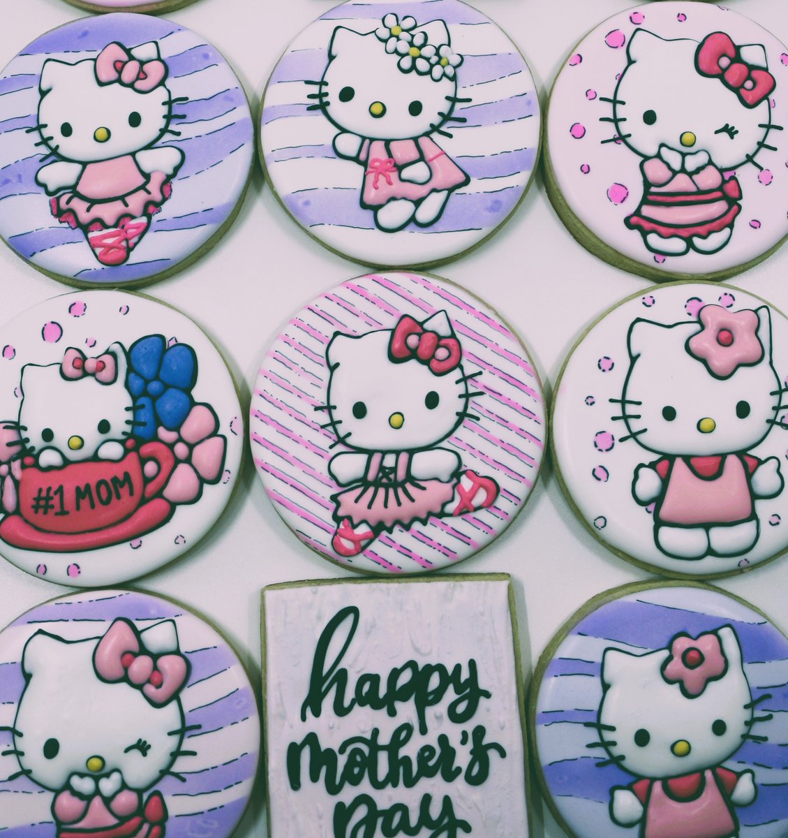 Y'all are probably sick of all my cookie posts, so here's 2 more I did for 2 special moms🥰🤭 #SugarCookies #MothersDay