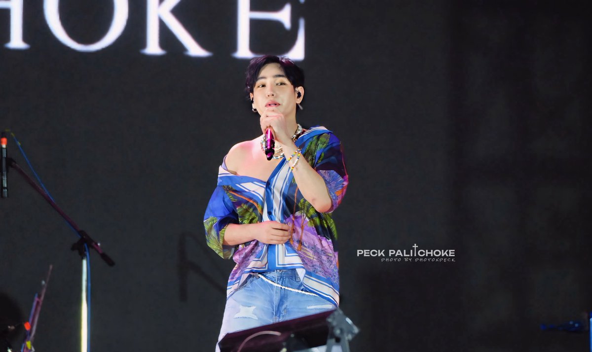 น้อลเปนคนชอบเสื้อตัวใหญ่ เผื่อไหล่หลุด🤭🤭 @peckpalit #เป๊กผลิตโชค #PeckPalitchoke #Palitgallery