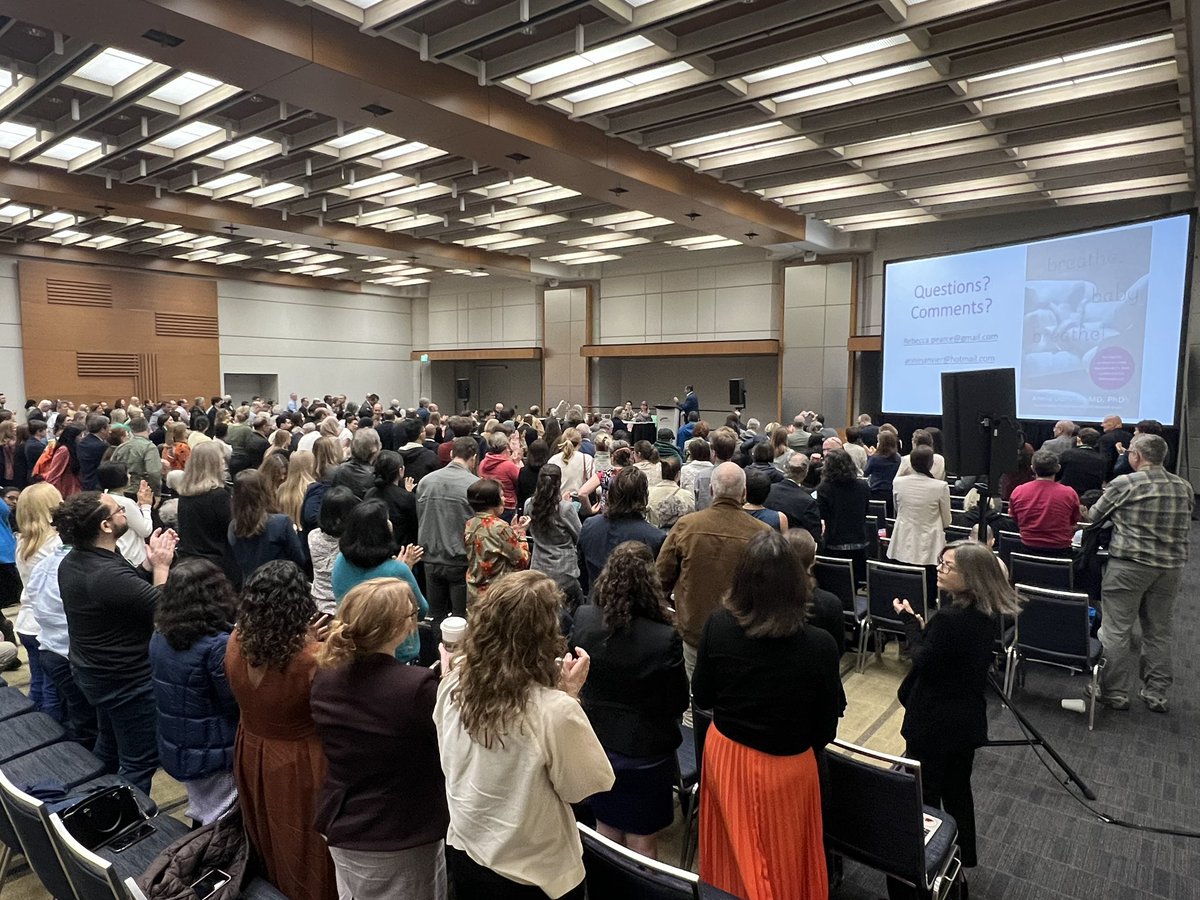 Wonderful @AAPneonatal Silverman lecture given this year by Rebecca Pearce & Annie Janvier on Parental Voice and Evidence-Based Care with a standing ovation 👏🏼 👏🏼 #PAS2024