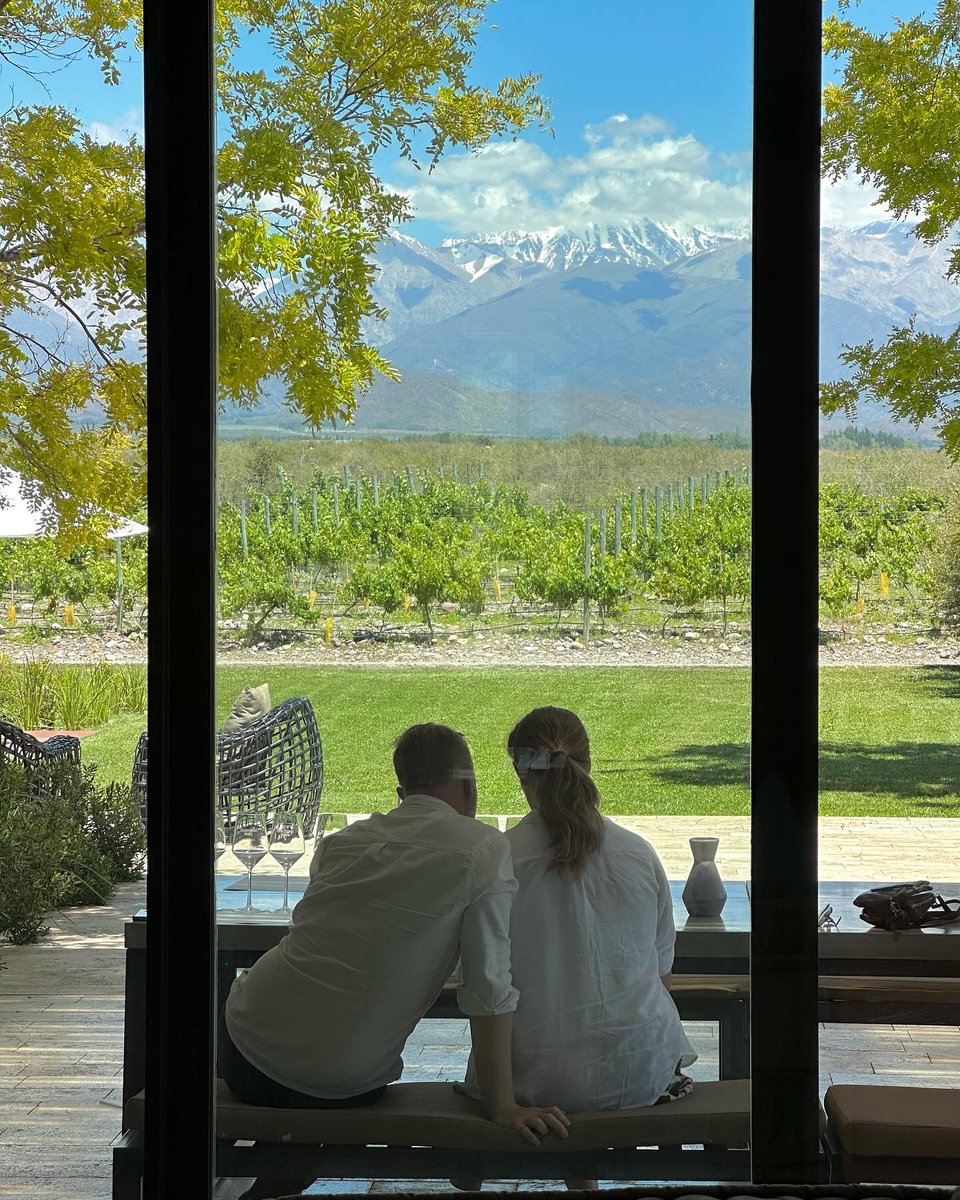 discoverywinemz's tweet photo. Always is better “only with you” 

Solo Contigo, Valle de Uco 🍷❤️ https://t.co/fx8lPjFWIp