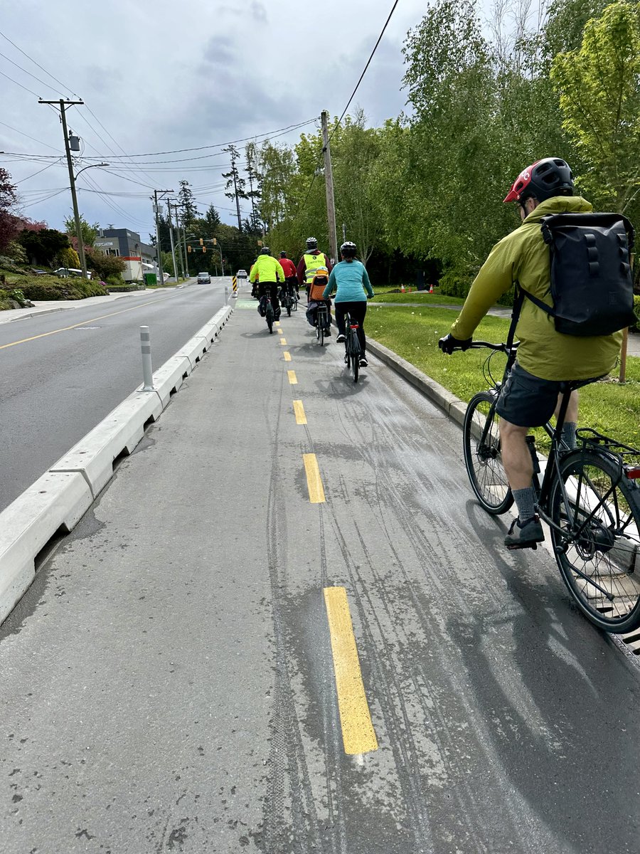 Thanks for organizing an active transportation advocacy group ride in Esquimalt this weekend @CapitalBikeCa #cycling #getoutside #activetravel #carfree Let's keep the fun, community and awareness of investments into good infrastructure for the benefit of all at the forefront.