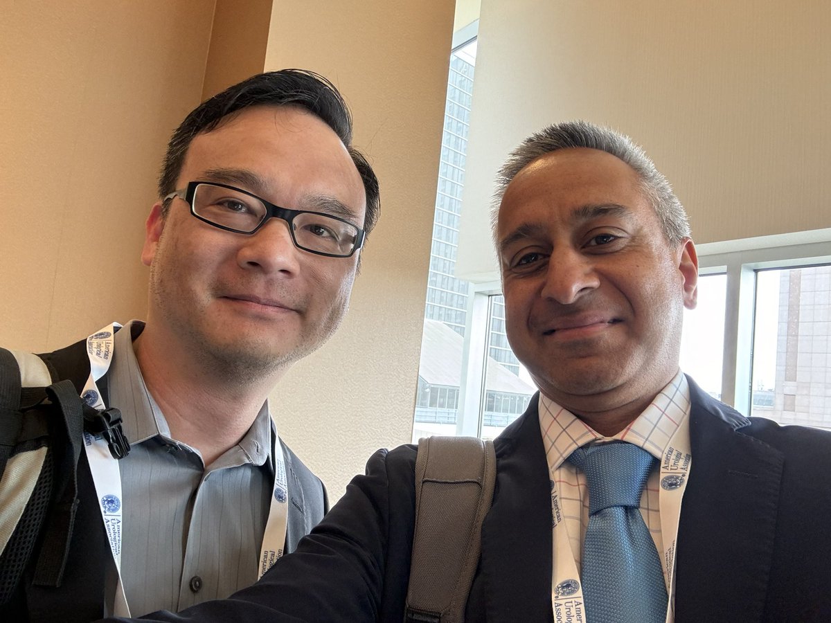 Serendipity is running into fraternity brother Ling Tong @CalyxoInc from 30 years ago on escalator at #AUA24. @MIT @NuDeltaMIT @PSH_Urology @AmerUrological 🙌