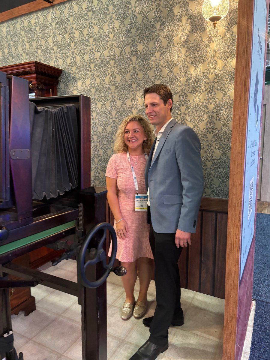 Look who we talked into getting in on the #Laborie photo booth experience! Thanks to @gpohlmanmd for sharing your valuable insights and experience w/ #OptilumeBPH with #AUA24 attendees!
#AllAboutTheFlow #BPH #MIST #urology #laborie