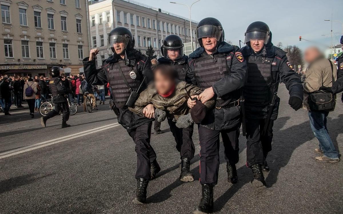 Название новой позы в сексе — это название книги, которую вы прочитали последней. «Бунтующий человек» Выглядит, полагаю, как-то так: