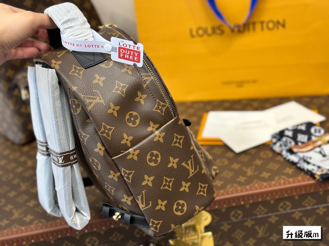 #Ivbag #bags #handbag #style #fashion #yslbag #ysl #Iv #burberry #burberrybag #hermèsbag #diorbag #hermès #dior
