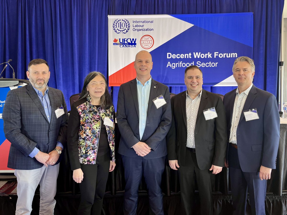 I’m still thinking about the conversations from the @UFCWCanada Decent Work Forum on the Agrifood Sector. All Labour is valuable - life is more than *barely* paying your bills. It’s important to turn “jobs” into “careers”.
#CanLab
#OnLab