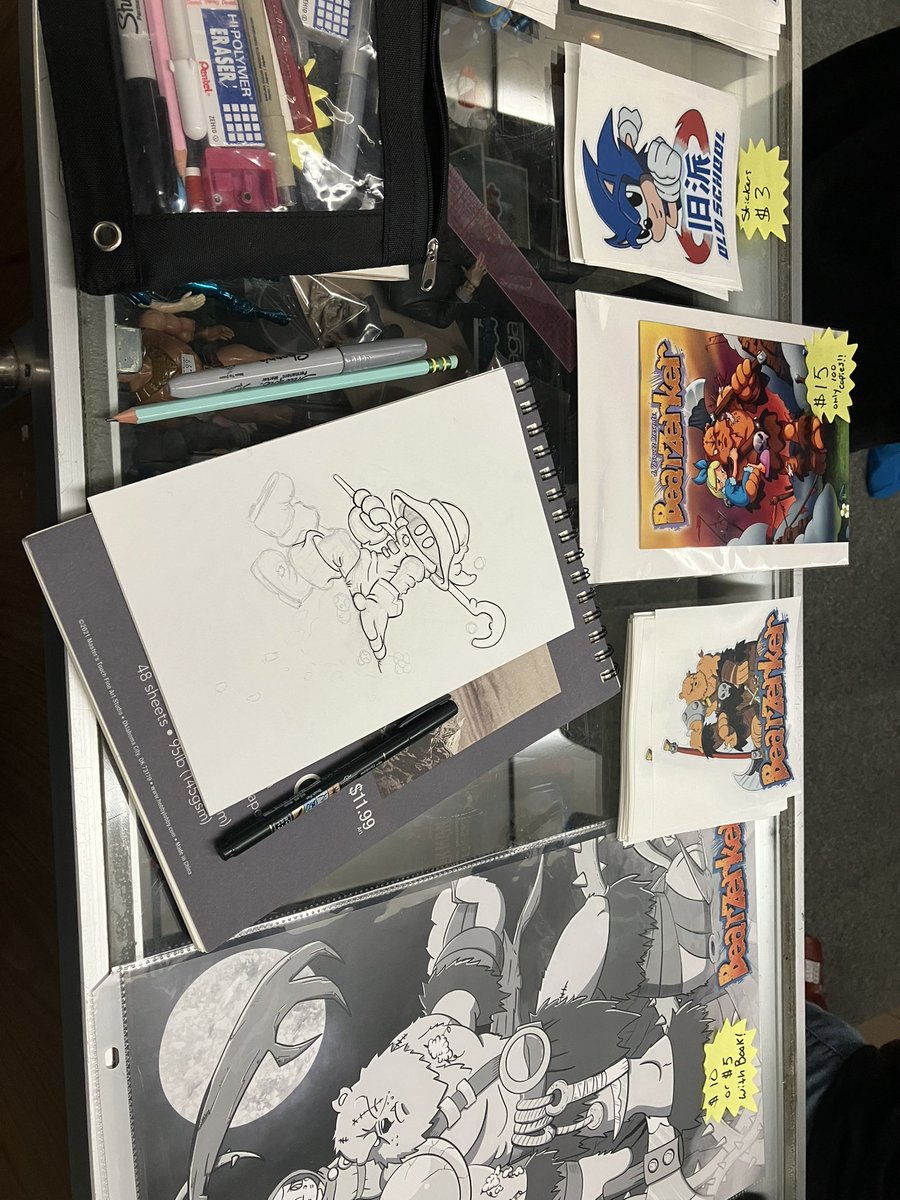 Good times at #FreeComicBookDay2024 at @ScratchNSpin I sold some books and chatted with fellow creators/ customers. Get off the internet and do something in your local comic scene! #indiecomics #indiebooks #ironage #indiecomicartist