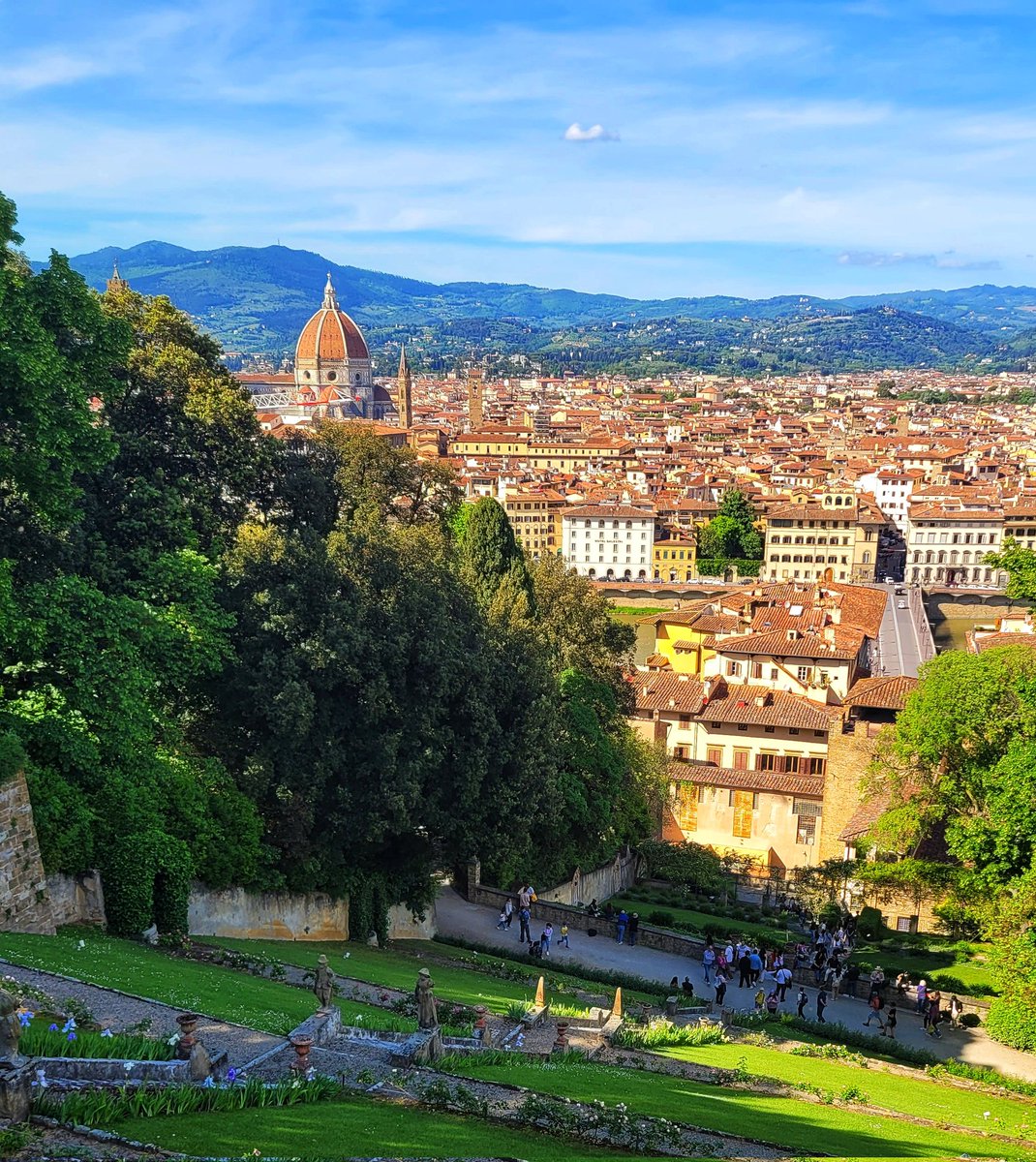 Oggi l'è di molto bellina la mi' Firenze.