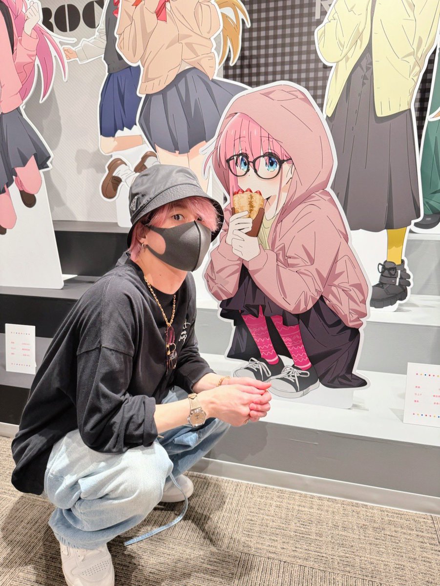 ひとりちゃん達と遊んできた(^^) #ぼざろ展