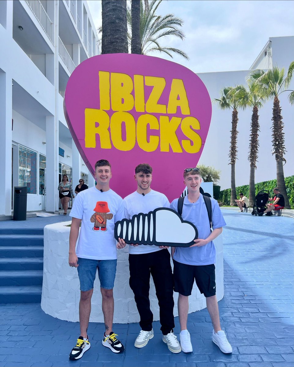 Our favourite trio have arrived! 👀 Who’s ready for the SoundCloud presents: @casso.wav @dairemusic_ + @tommultunes opening party today? LET’S GO!!! 🎵☁️😜🧡 . #ibizarocks #soundcloudpresents @ibizarocks