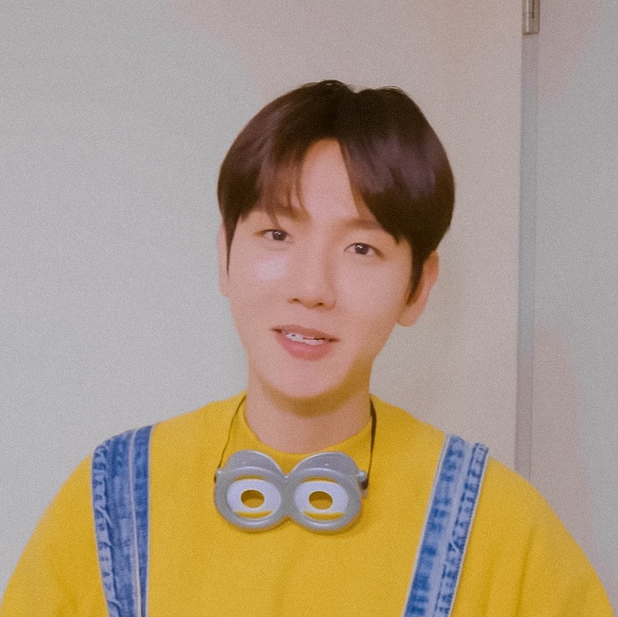 exoedits_'s tweet photo. happy birthday to our favorite minion byun baekhyun 💛
we'll love u forever 

#OurBlissBaekhyunDay #baekhyun #HappyBAEKHYUNday @B_hundred_Hyun https://t.co/xqtT7JkC3Z