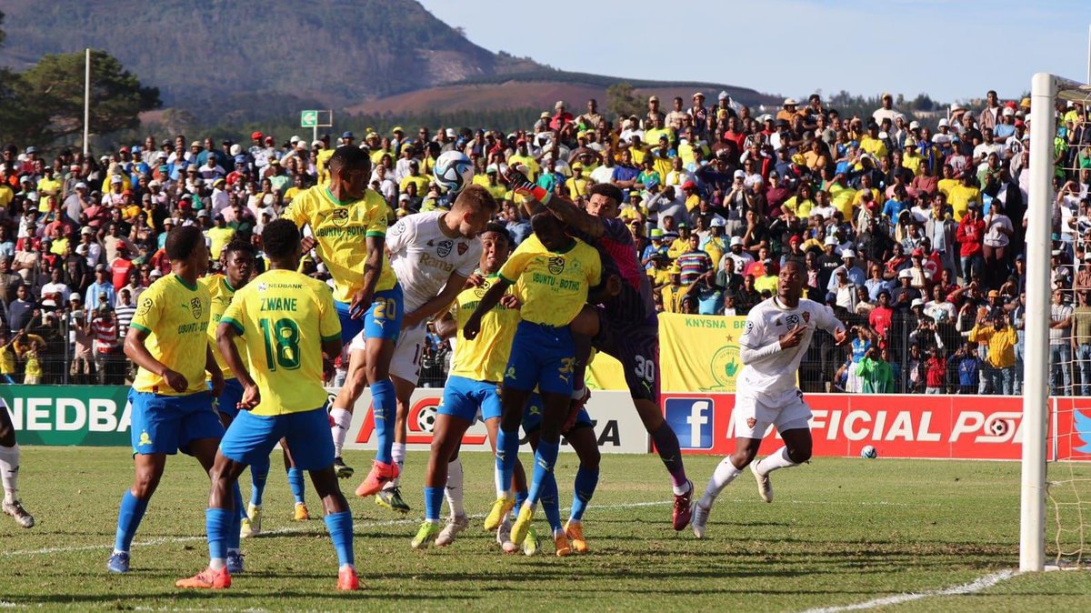 Mamelodi Sundowns are through to the #NedbankCup final after a 2-1 victory over Stellenbosch FC. 🇿🇦✨ #Sundowns I #NedbankCup
