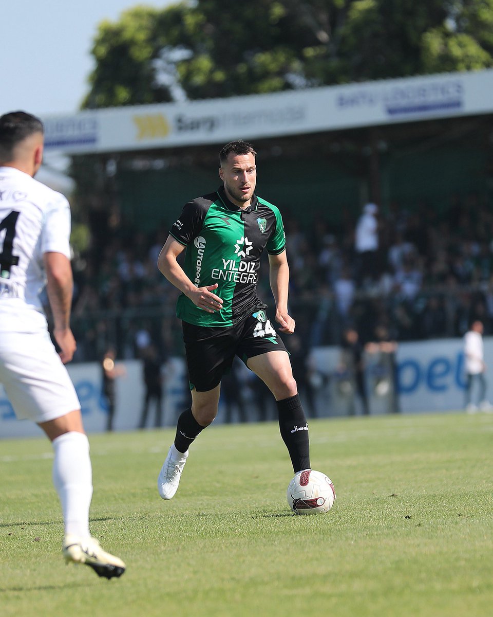 Trendyol 1. Lig'in 33. hafta maçında Bodrumspor, sahasında karşılaştığı Kocaelispor'u 3-0 mağlup etti. ⚽️ 3' Kenan Özer ⚽️ 39' Samet Yalçın ⚽️ 66' M. Mohammed