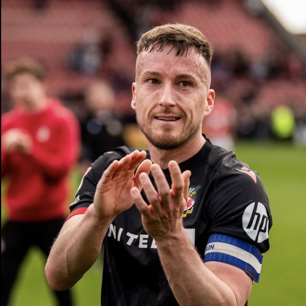 Luke Young (@8lukeyoung) on Twitter photo 