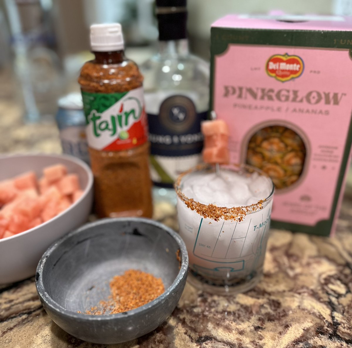 Made a fun little cocktail last evening with some Pinkglow Pineapple, Tajin, Vodka & Fresca - daughter & I enjoyed