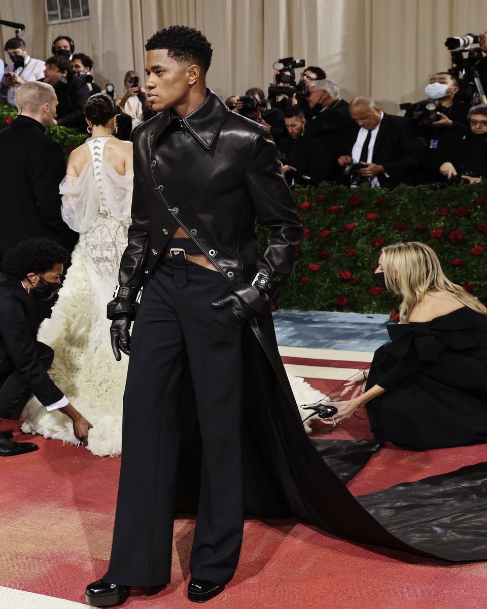 When Jeremy Pope wore Dion Lee on the 2022 Met Gala carpet 🤌🏾