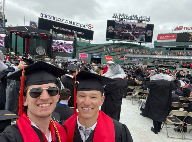 Massive shoutout to our senior Dawgs graduating at Fenway today. Get down south ASAP fellas #TwoLines