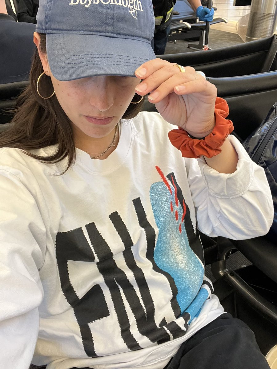 enjoying flight delays at LAX