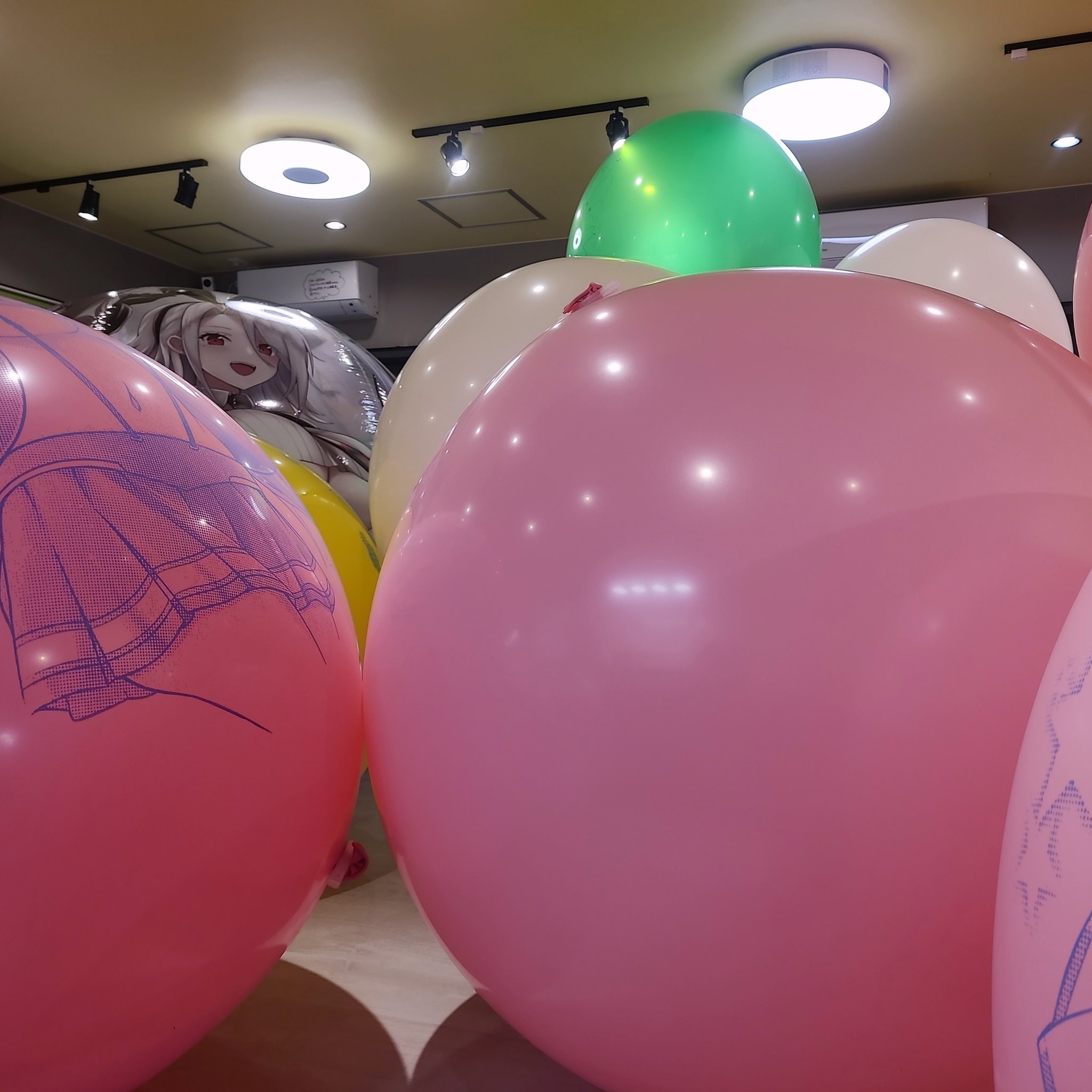 象と風船 象と風船