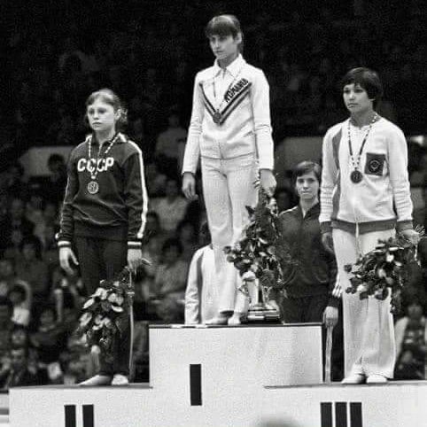 Elena Vyacheslavovna Mukhina,  Nádia Comaneci and Nellie Kim in Podiun Prague Europeanchampionship Gymnastique Artistic Woman 1977