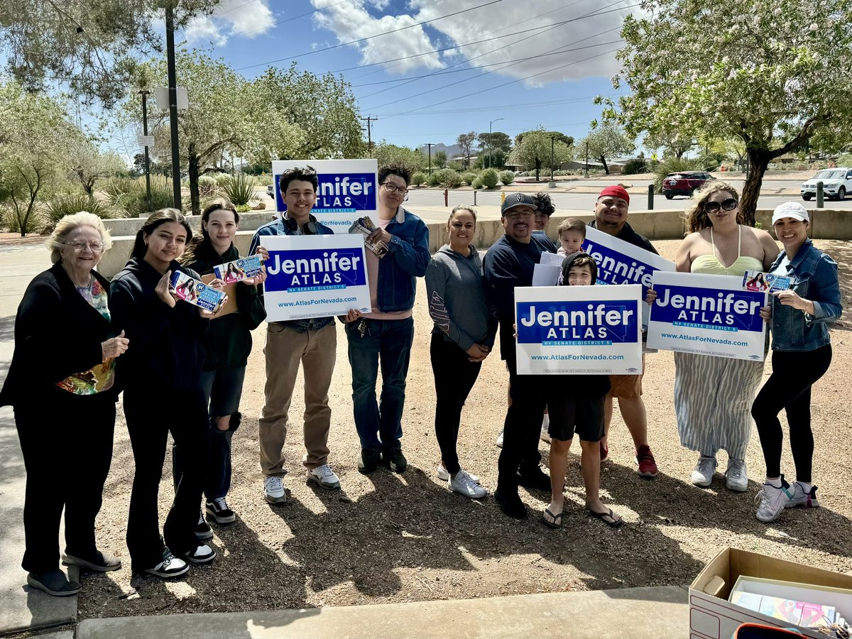 It’s Sunday and you already know what that means! Canvassing time. #teamflores came out for #teamatlas our endorsed candidate for @NVSenateDems #babyflores came back to canvass for Jenn the first person he ever canvassed for. The wind was a bit cray 💨🌬️🍃 #strongertogether