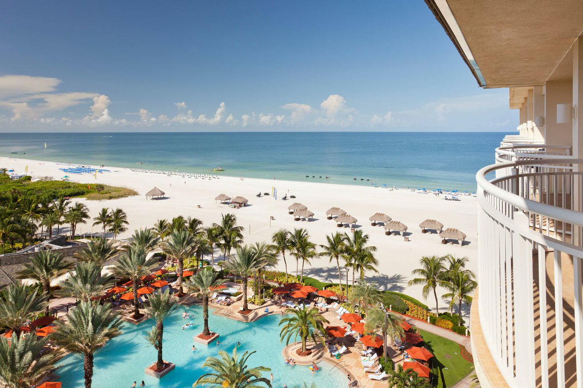 Planning your #SummerVacation? 🌴🌞 Make it unforgettable with the #Chase #Marriott #CreditCard! Earn extra rewards for your trip!

Learn More: referyourchasecard.com/252m/UDRUT418JA 🏖️✈️ 

#MarriottBonvoy #Marriott #Hotel #Travel #Beach #Summer #Travels #Vacay 

Photo: Marriott