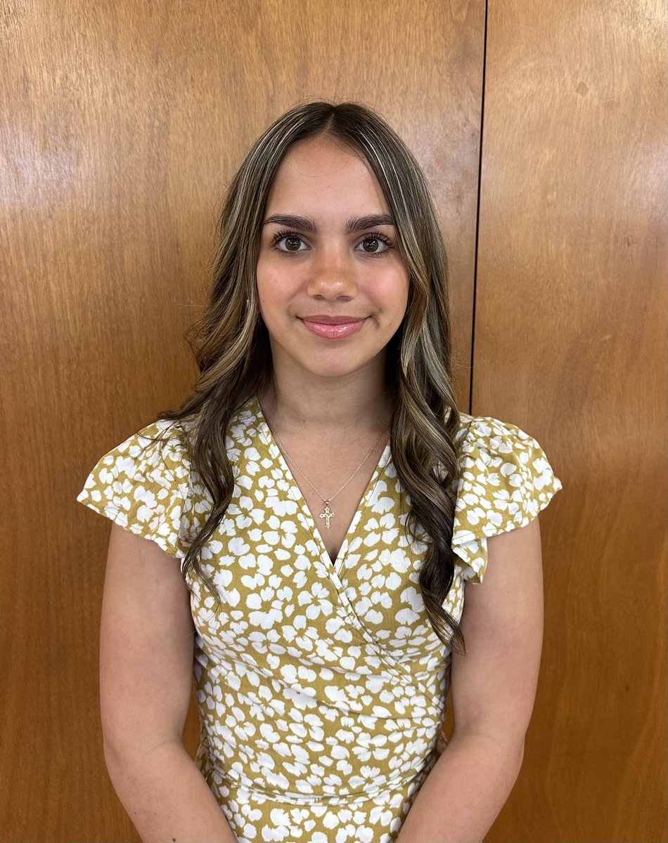 What a wonderful way to start Catholic Education week celebrating our Catholic Leadership Award winner at Mass followed by a luncheon with the other recipients from our Family of Parishes. So proud of your leadership Charlize.